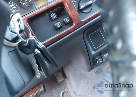 1998 Jeep Grand Cherokee Laredo z USA, uszkodzony, nr VIN 1J4GZ58S6WC186572